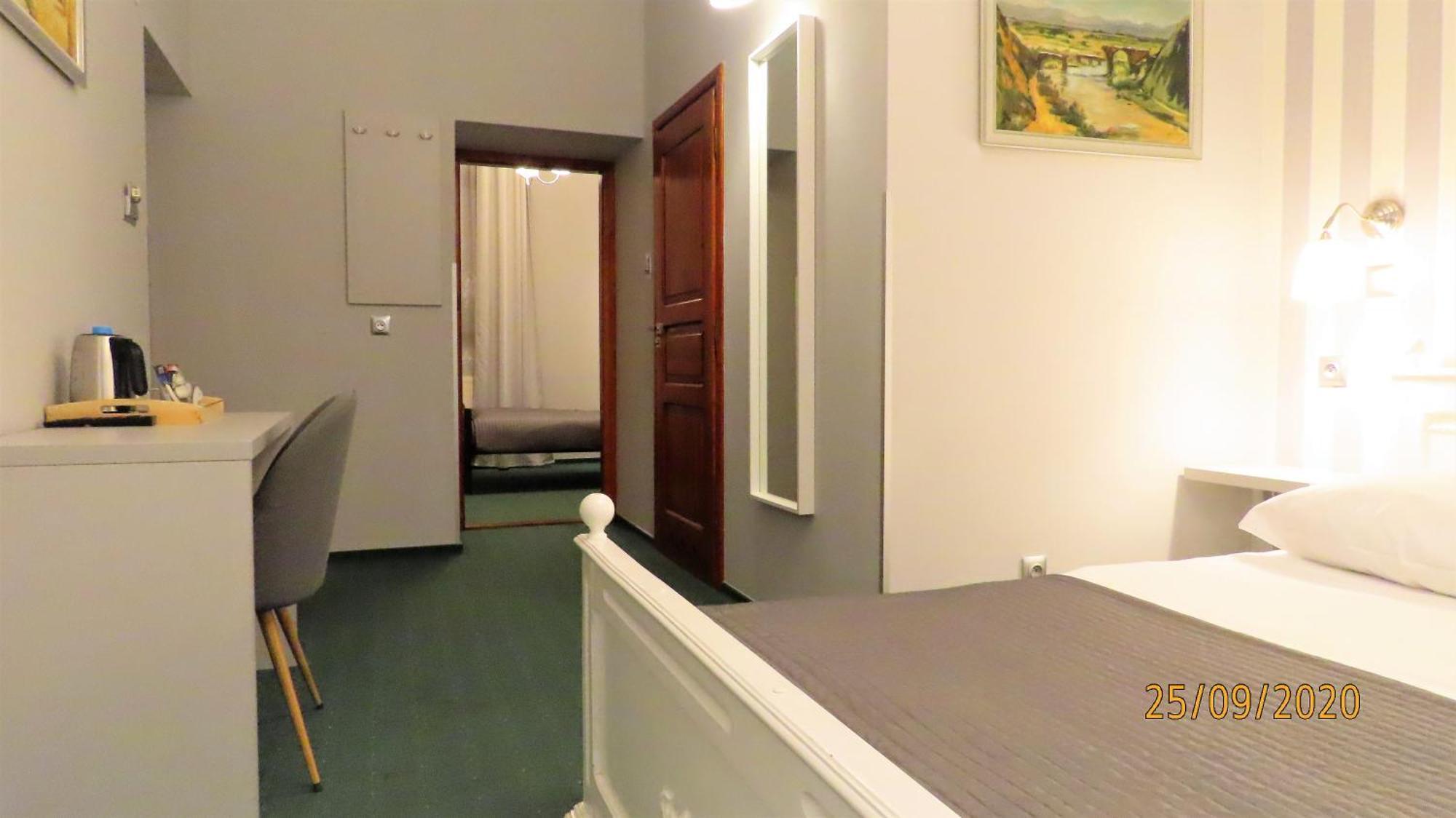 Euro Aparthotel Tarnów 部屋 写真