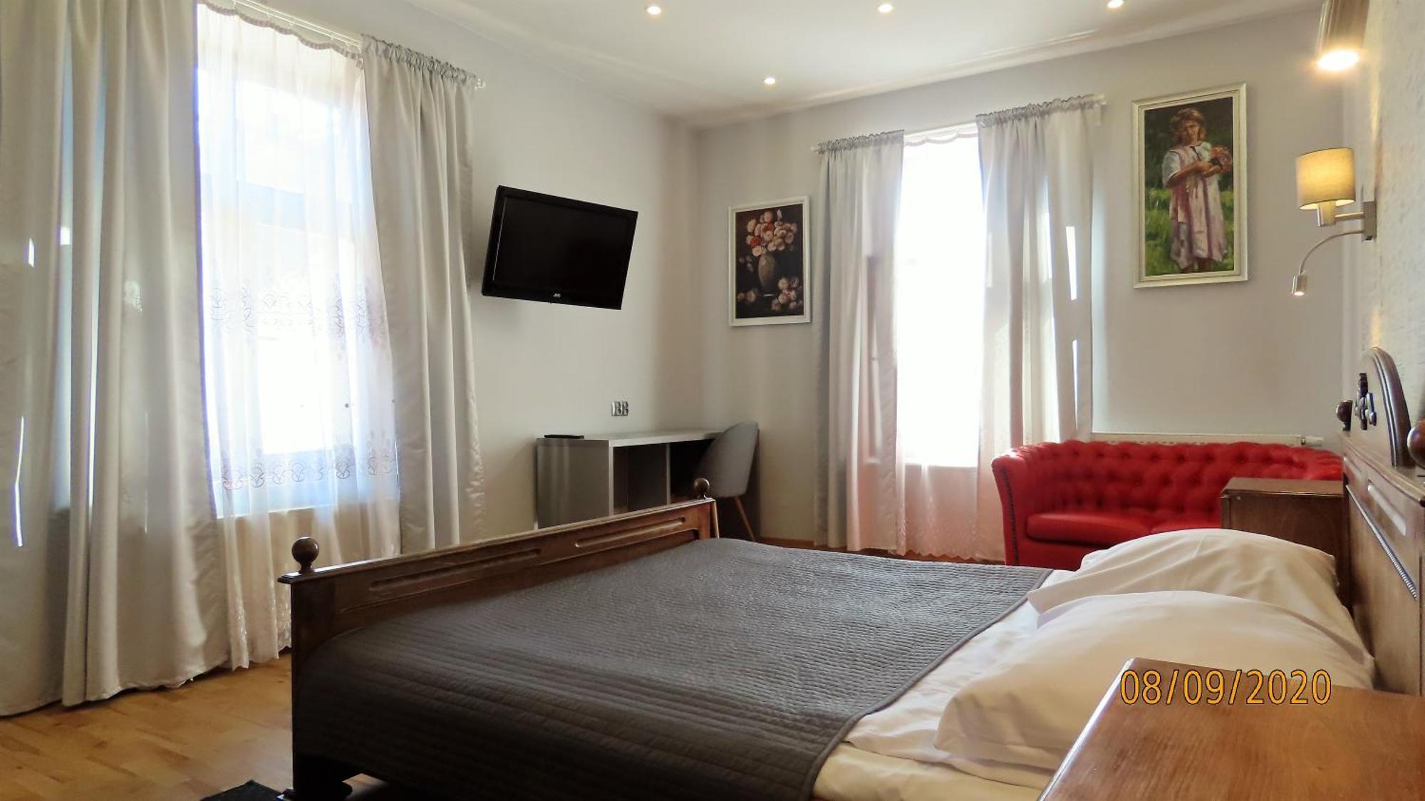 Euro Aparthotel Tarnów 部屋 写真
